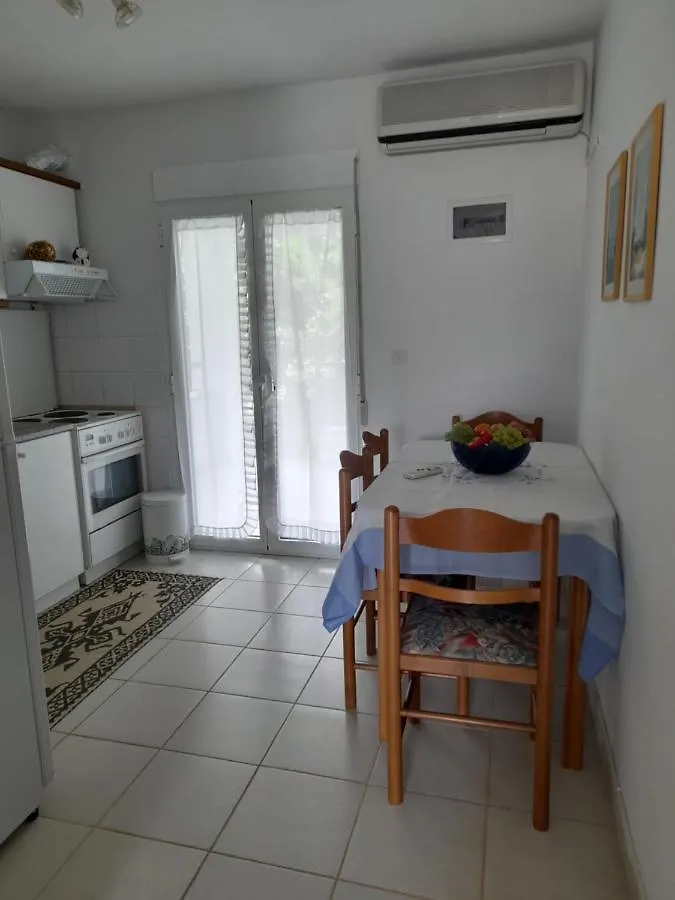 Maisonette Basilissa Nea Poteidaia Holiday home